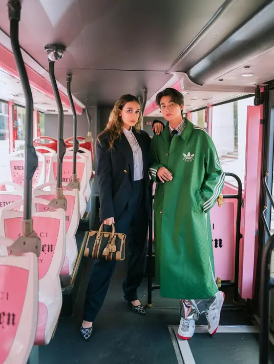 Luna Maya (Sumber: Instagram/lunamaya)