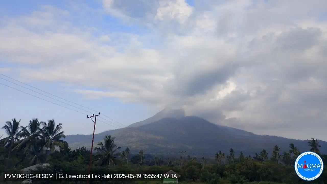 Gunung Lewotobi Laki-laki