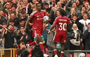 Top 3 Berita Bola: Ditahan Nottingham Forest, Liverpool Masih Menanti Kemenangan