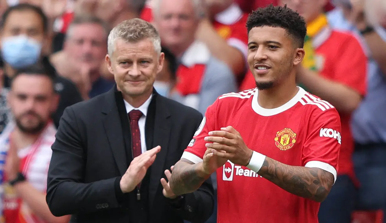 Sancho diberikan kesempatan bermain oleh Ole Gunnar Solskjaer untuk menggantikan Daniel James pada menit ke-75. (Foto: AFP/Adrian Dennis)