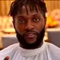 Potongan rambut terbaru Emmanuel Adebayor membuatnya tampak lucu (Instagram)