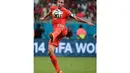 Robin van Persie, bermain sebagai striker untuk Manchester United dan tim nasional Belanda ini hingga kini sudah mencetak 3 gol selama Piala Dunia Brasil 2014. (AFP PHOTO/Damien Meyer)