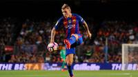 Bek Barcelona asal Prancis, Lucas Digne. (AFP/Josep Lago)