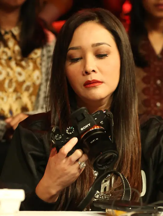 Maia Estianty melihat banyak para talenta muda yang memiliki bakat yang luar biasa. Dalam acara tersebut, Maia jadi juri bersama Bunga Citra Lestari, Armand Maulana, Judika, dan Ari Lasso. (Bambang E Ros/Bintang.com)