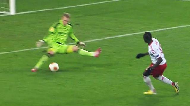 Highlight pertandingan Liga Europa antara Salzburg melawan Ajax di Red Bull Arena, Jumat (28/02/14).