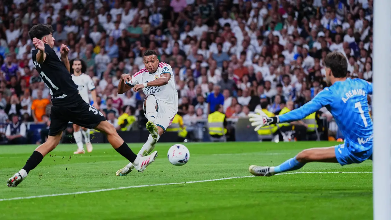 Pemain Real Madrid Kylian Mbappe