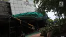 Suasana Gedung Granadi di Jalan HR Rasuna Said Kuningan, Jakarta, Rabu (21/11). Kejaksaan Agung sebelumnya melakukan gugatan terhadap Yayasan Supersemar untuk menyita Gedung Granadi. (Liputan6.com/JohanTallo)