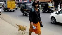 Malu, Anjing Liar yang Temani Peziarah Berjalan Sejauh 600 Km 