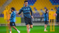 Crsitiano Ronaldo mengikuti sesi latihan bersama Al Nassr. (Twitter Al Nassr FC)