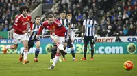 Newcastle United vs Manchester United (Reuters/Carl Recine)