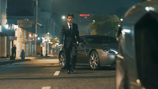 6 Potret Melvin Tenggara di The Fastlane Heist, Main Film Pendek Bareng Natasha Wilona