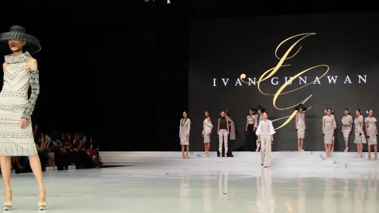 Great Toba by Ivan Gunawan/Anisha Saktian/Vemale.com
