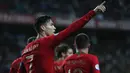 Penyerang Portugal, Cristiano Ronaldo berselebrasi usai mencetak gol ke gawang Lithuania pada pertandingan Grup B Kualifikasi Piala Eropa 2020 di stadion Algarve di luar Faro, Portugal (14/11/2019). Ronaldo mencetak Hattrick dipertandingan ini dan mengantar Portugal menang 6-0. (AP Photo/Armando Fra