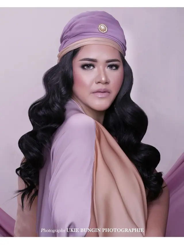 Kahiyang photoshoot (Sumber: Instagram/ukiebungin)