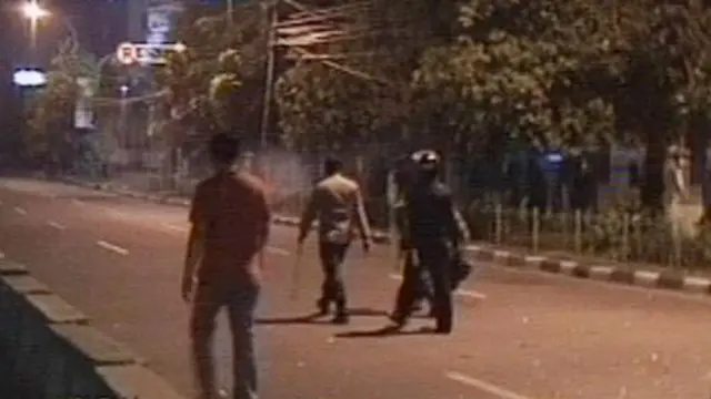 Demo Tolak BBM Naik Anarkis, 1 Mahasiswa UBK Dipukuli Polisi