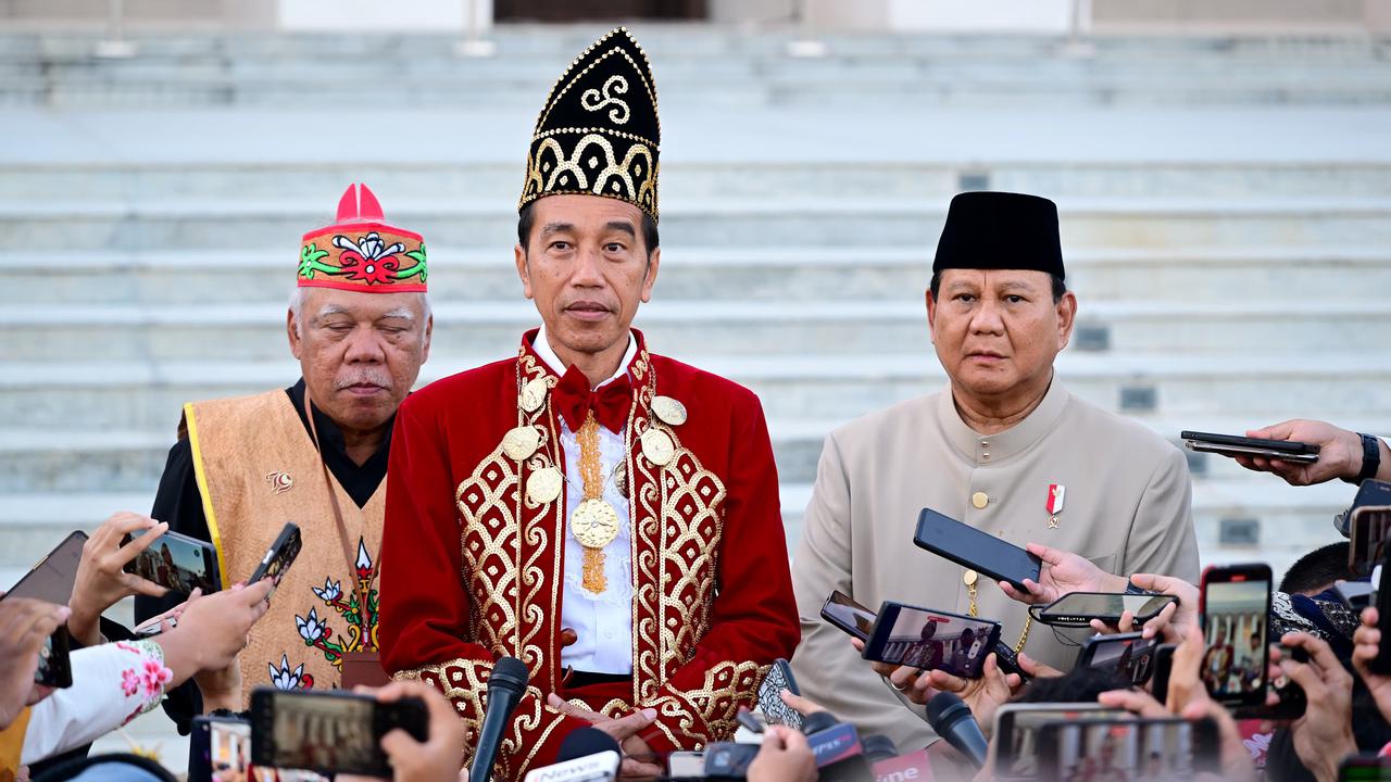 Jokowi Didampingi Prabowo dan Basuki Usai Upacara HUT RI di IKN