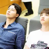 Akting D.O EXO di drama 'It's Okay, That's Love'. Foto: Soompi