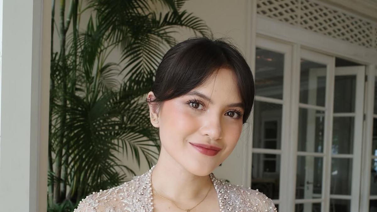 Marsha Aruan dan Vicky Syaputra Foto Bareng Saat Liburan di Jepang, Sahabat atau Pacar Baru?