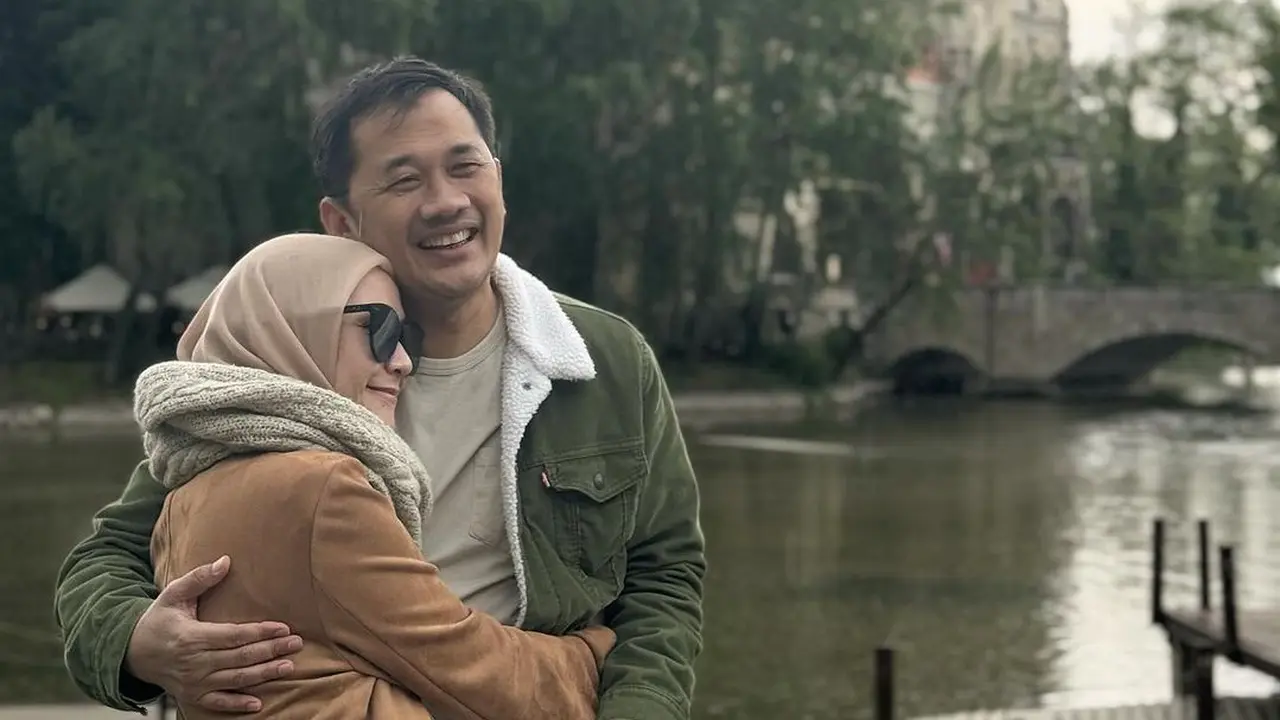 Zaskia Adya Mecca dan Hanung Bramantyo (Instagram/zaskiaadyamecca)