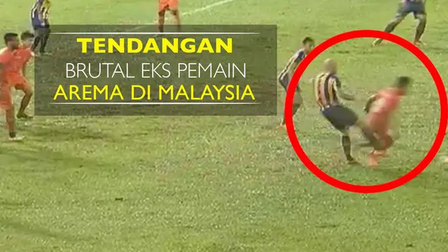 Berita video insiden eks pemain Arema, Kiko Insa, menendang keras kaki pemain yang juga pernah di klub Indonesia, Safee Sali.