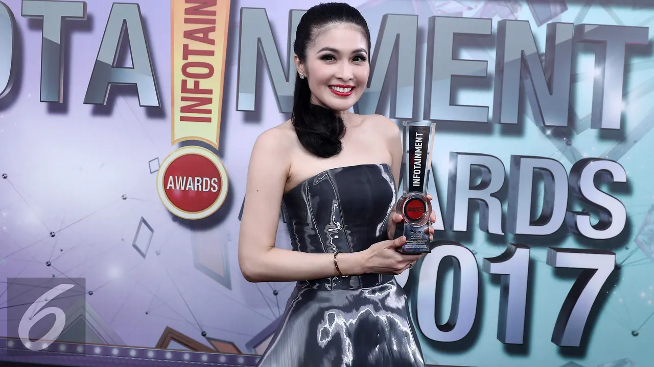 Sandra Dewi