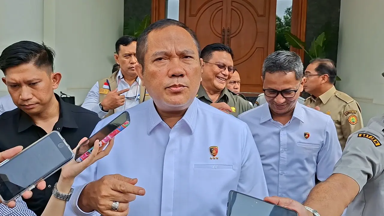 Kepala Badan Reserse Kriminal (Bareskrim) Polri, Irjen Pol Asep Safrudin, aat ditemui di kawasan Kalibata, Jakarta, Senin (19/10/2026). (Liputan6.com/Arief)