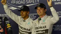 Lewis Hamilton dan Nico Rosberg (ROMEO GACAD / AFP)