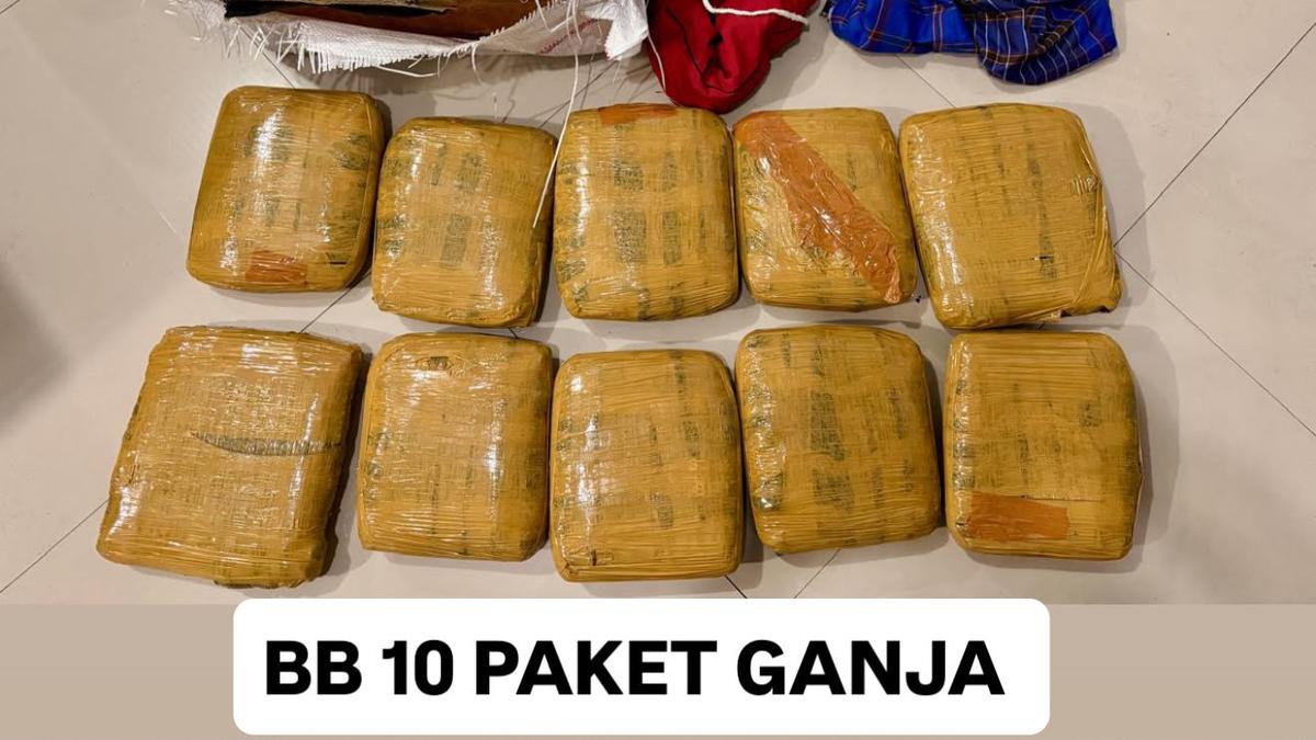 Bareskrim Bongkar Pengiriman Ganja Lintas Pulau