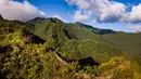 Foto dari udara pada 29 Juni 2020 menunjukkan pemandangan peninggalan kompleks desa kuno di Minzhu, sebuah kota di Wilayah Langao, Provinsi Shaanxi, China. Terletak di daerah pegunungan di Gunung Bashan, peninggalan kompleks desa tersebut berasal dari masa Dinasti Ming (1368-1644). (Xinhua/Tao Ming)