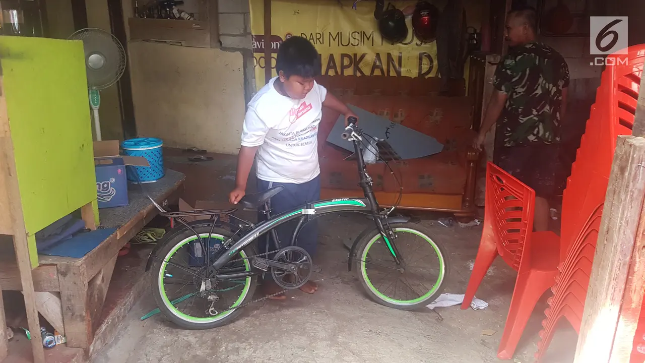 Fadli Bocah Penjual Donat