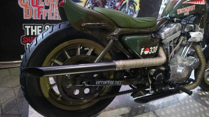 Motor Kustom Belo Negero menggunakan sasis Harley-Davidson Sportster Evolution.. (Herdi Muhardi)
