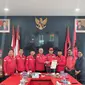 Penyerahan rekomendasi persetujuan partai politik B1 KWK kepada Dawam- Ketut sebagai calon bupati dan wakil bupati Lampung Timur. Foto (Istimewa).