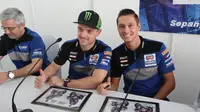 Andrea Dosoli (kiri) dan dua pembalap Pata Racing. (Liputan6.com/Defri)