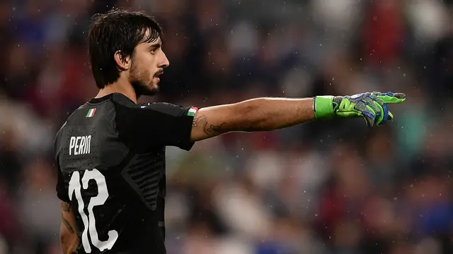 Buffon Pensiun, Mattia Perin Jaga Gawang Italia Lawan Belanda