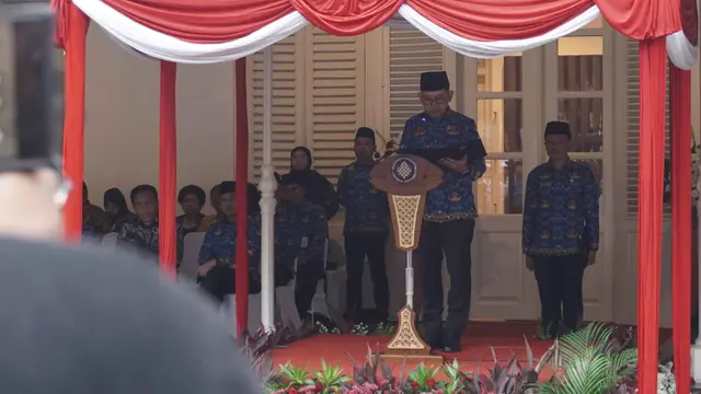 Menteri Kebudayaan Fadli Zon Pimpin Upacara Peringatan Hari Sumpah Pemuda Ke-97 di Museum Sumpah Pemuda