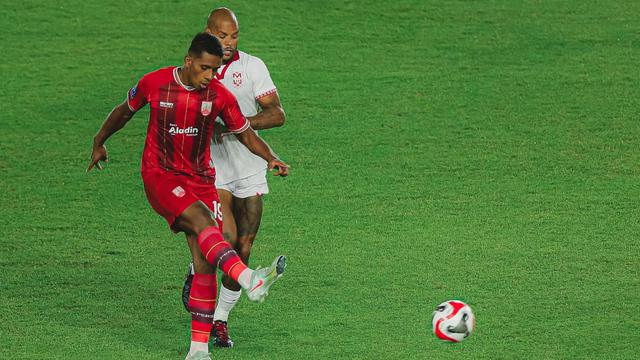 Persis Solo Vs Malut United