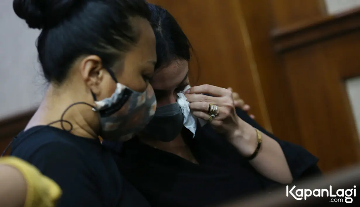 Jerinx dan Nora Alexandra (Budy Santoso/KapanLagi.com)