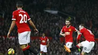 Manchester United (REUTERS/Darren Staples)
