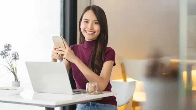 perempuan dan april 6