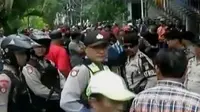 Segmen 2: Bentrok Antar Ormas Bekasi hingga Razia Penunggak Pajak