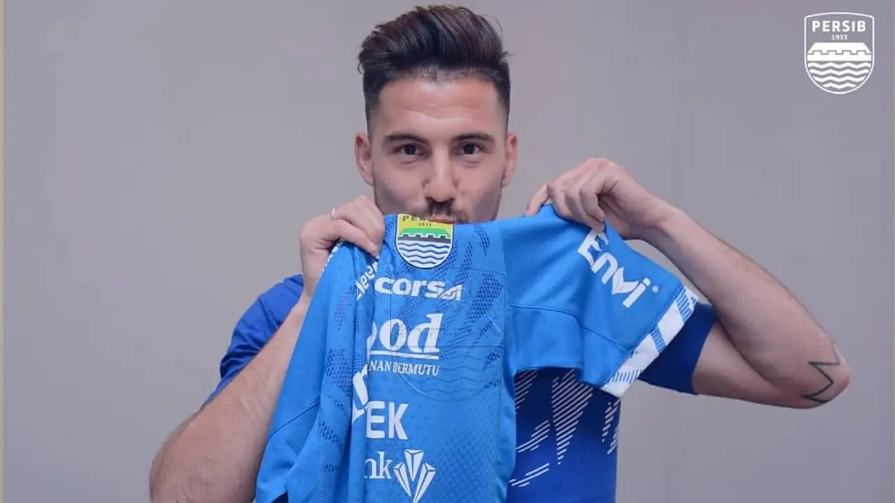 Jonathan Bauman, Persib Bandung.