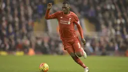 Christian Benteke - Benteke bergabung dengan Liverpool pada 2015 untuk menggantikan Luis Suarez yang hengkang ke Barcelona. Akan tetapi, gaya bermain Benteke ternyata tak terlalu berguna dan gagal tampil bersinar di Liverpool. (AFP/Oli Scarff)