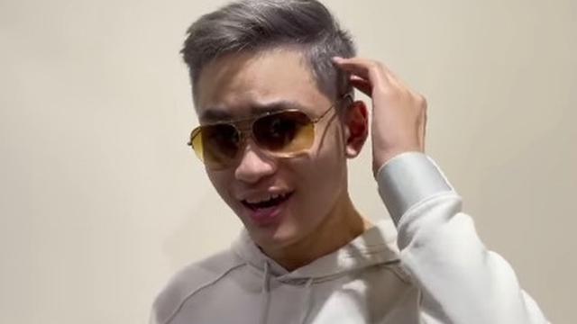 6 Potret Terbaru Azka Corbuzier Usai Ganti Gaya Rambut, Makin Macho