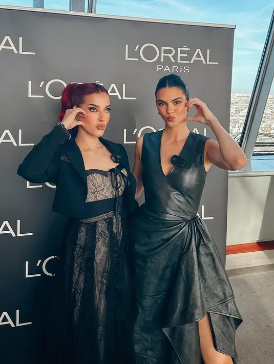 Dalam kesempatan itu, beauty content creator ini berkesempatan untuk melakukan wawancara langsung dengan bintang Hollywood, Kendall Jenner. [@tasyafarasya]