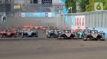 Mitch Evans Juarai Balapan Formula E Jakarta