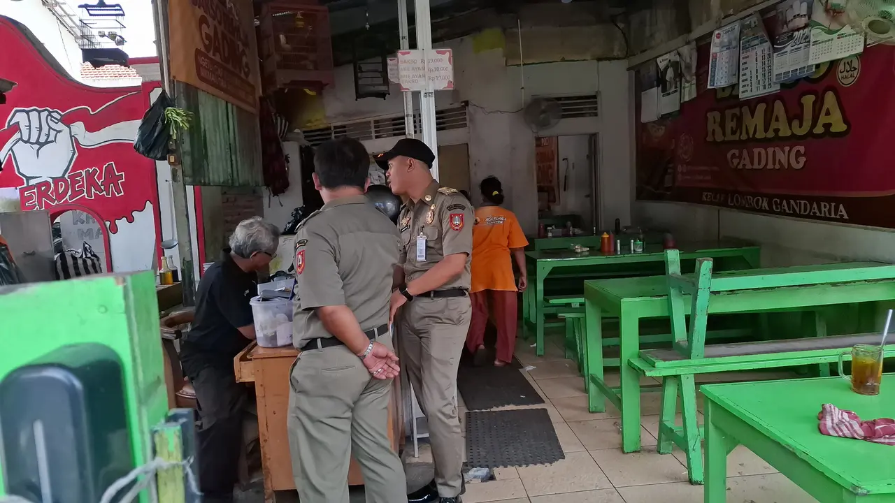 Warung Bakso Remaja Gading Solo