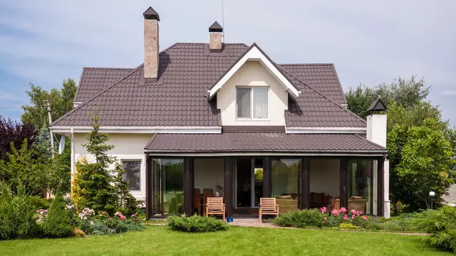 10 Ide Desain Rumah untuk Masa Tua yang Bikin Hidup Lebih Tenang dan Nyaman