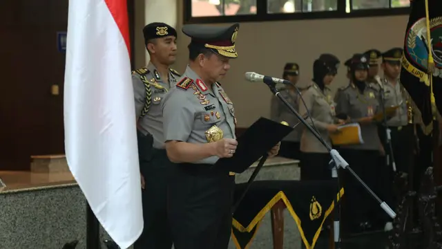 Kapolri Jenderal Tito Karnavian memimpin sertijab, Jumat (13/9/2019). (Merdeka.com/Nur Habibie)