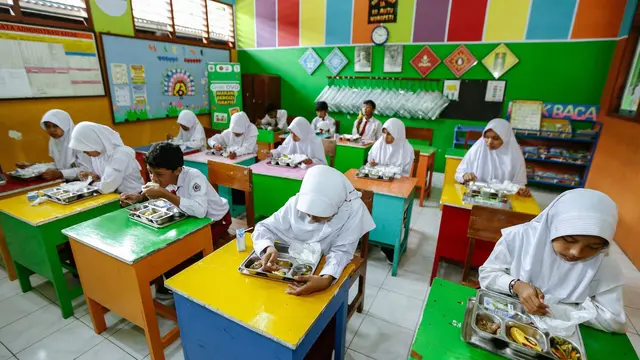 Pertamina Grup Sebar 521 Porsi Makan Bergizi Gratis di Kepulauan Seribu