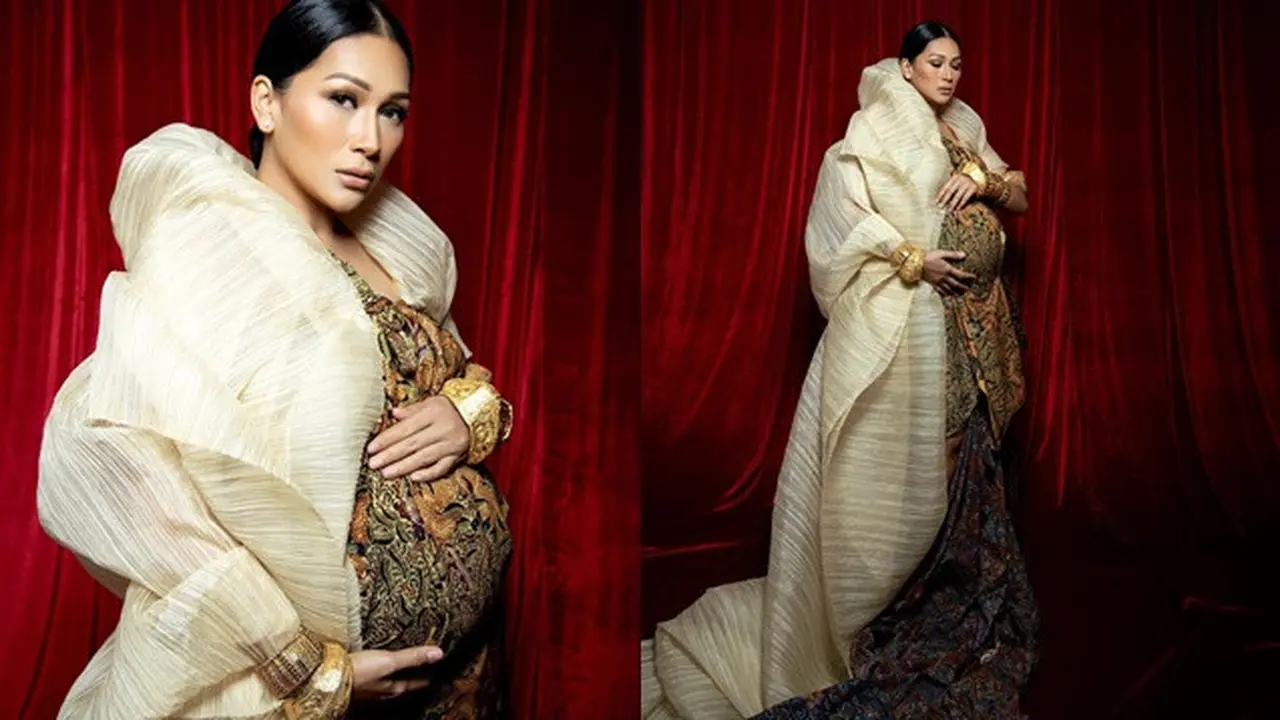 6 Gaya Maternity Shoot Terbaru Tata Janeeta, Memukau dengan Kain Batik
